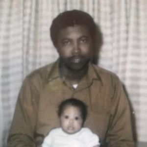 Meet your Posher, Adrienne